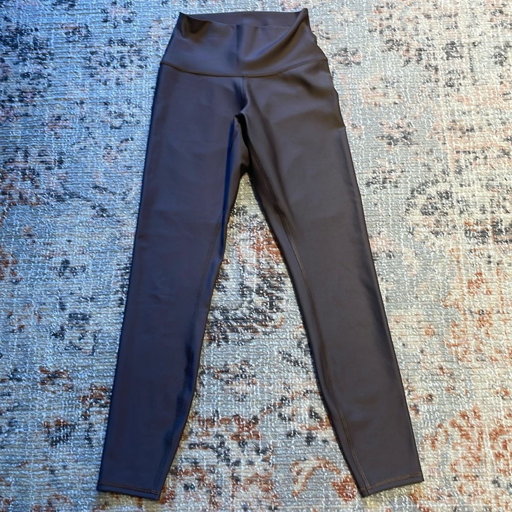 NWOT Alo Yoga XXS Airlift Leggings Hot Cocoa